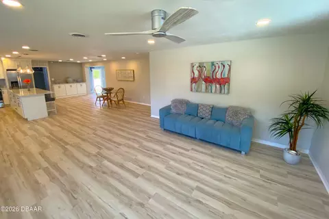 Living - 102 University Cir, Ormond Beach, FL 32176 photo 3 of 3