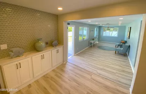 Entry Way - 102 University Cir, Ormond Beach, FL 32176 photo 1 of 2
