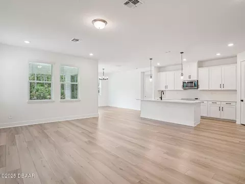 1340 Oakhaven Ave, Ormond Beach, FL 32174 photo 4