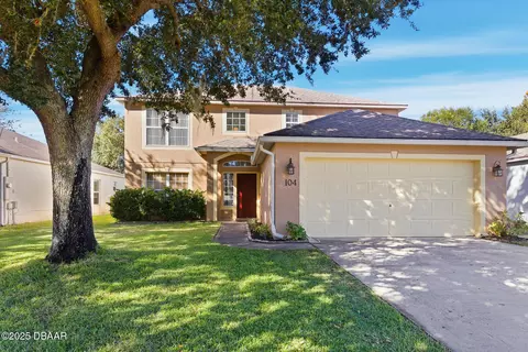 104 Reeding Ridge Dr E, Jacksonville, FL 32225