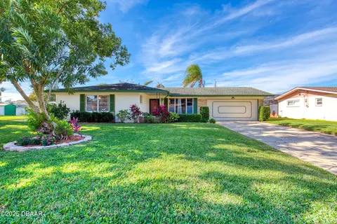 1336 Suwanee Rd, Daytona Beach, FL 32114