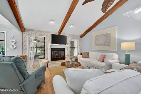 Living - 3 Ridge Trl, Ormond Beach, FL 32174 photo 1 of 3