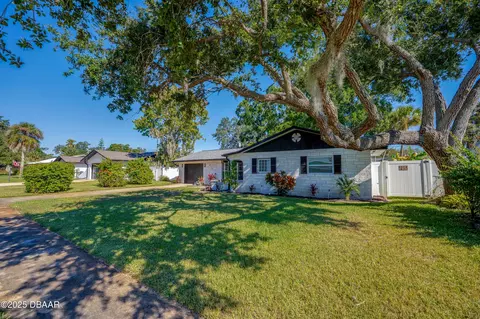 216 Brittany Ave, Port Orange, FL 32127