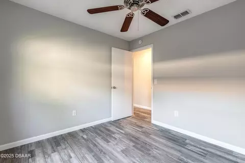 Bedroom - 507 Laurel Dr, Ormond Beach, FL 32174 photo 6 of 6