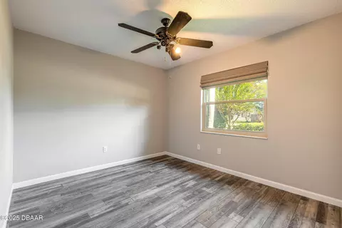 Bedroom - 507 Laurel Dr, Ormond Beach, FL 32174 photo 3 of 6