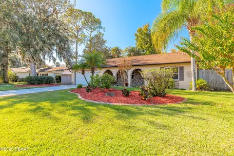 Exterior - 507 Laurel Dr, Ormond Beach, FL 32174 photo 3 of 8
