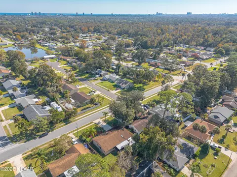 View/Area - 507 Laurel Dr, Ormond Beach, FL 32174 photo 4 of 9