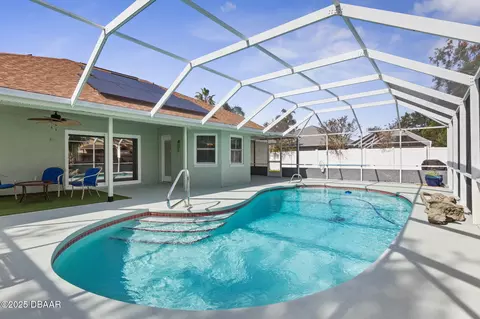 11 Flat Rock Ln, Palm Coast, FL 32137