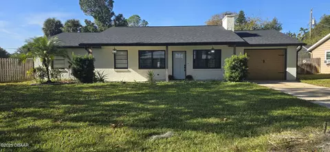 2526 Victory Palm Dr, Edgewater, FL 32141