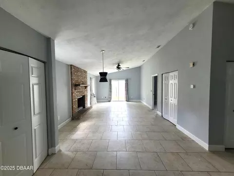 Living - 471 Hammock Ln, Ormond Beach, FL 32174 photo 1 of 4
