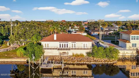View/Area - 2384 John Anderson Dr, Ormond Beach, FL 32176 photo 5 of 32