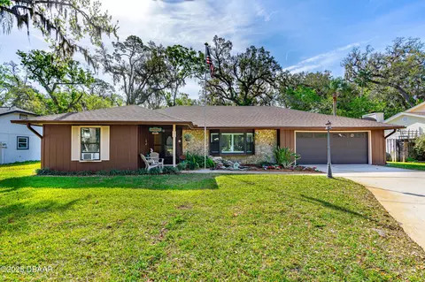 871 Sugar House Dr, Port Orange, FL 32129
