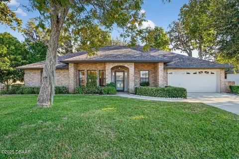 929 George Hecker Dr, South Daytona, FL 32119