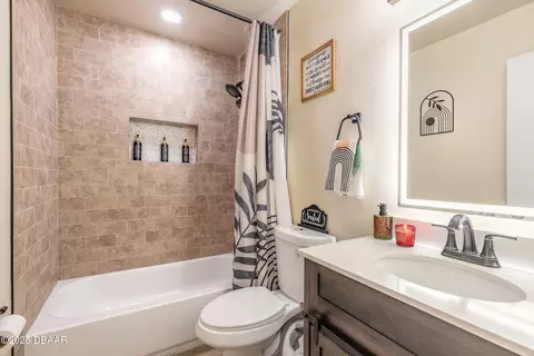 1804 Mango Tree Dr, Edgewater, FL 32132 photo 5