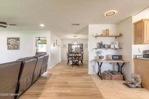 1804 Mango Tree Dr, Edgewater, FL 32132 photo 6