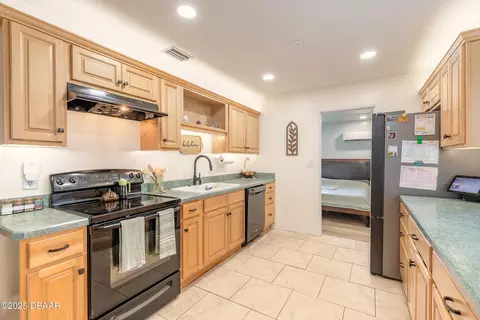1804 Mango Tree Dr, Edgewater, FL 32132 photo 13