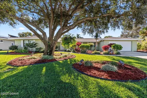 122 University Cir, Ormond Beach, FL 32176 photo 2