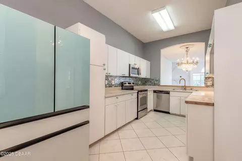 Kitchen - 21 Meadow Ridge Vw, Ormond Beach, FL 32174 photo 1 of 4
