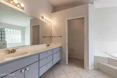Bath - 21 Meadow Ridge Vw, Ormond Beach, FL 32174 photo 1 of 3