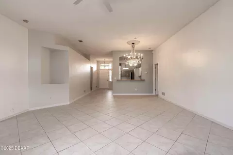 Living - 21 Meadow Ridge Vw, Ormond Beach, FL 32174 photo 1 of 8