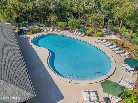 Exterior - 52 Cambridge Trce, Ormond Beach, FL 32174 photo 15 of 16
