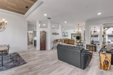 Entry Way - 52 Cambridge Trce, Ormond Beach, FL 32174 photo 1 of 2