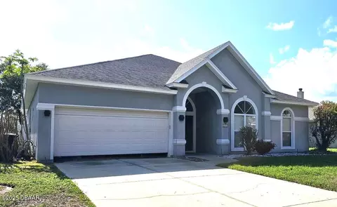 5982 Heron Pond Dr, Port Orange, FL 32128