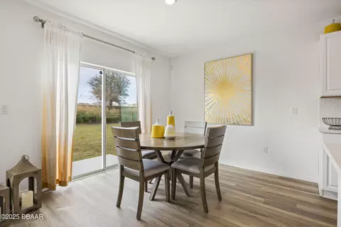 Dining - 103 Heirloom Dr, Ormond Beach, FL 32174 photo 5 of 6