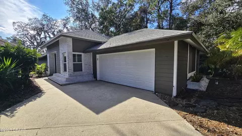 6202 Klondike Dr, Port Orange, FL 32127