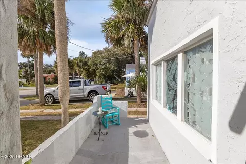 Exterior - 123 Arlington Way, Ormond Beach, FL 32176 photo 4 of 13