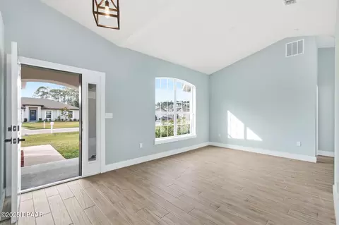 Living - 7 Ripton Pl, Palm Coast, FL 32164 photo 1 of 12