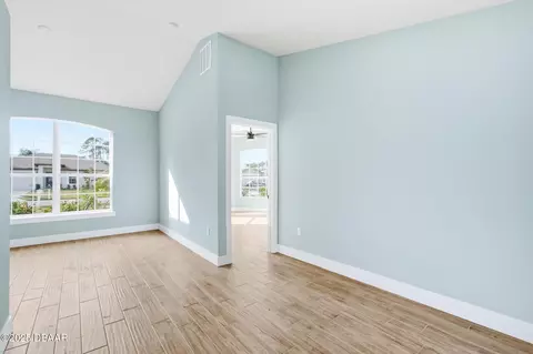 Living - 7 Ripton Pl, Palm Coast, FL 32164 photo 5 of 12