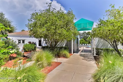 Exterior - 611 Portside Ln, Edgewater, FL 32141 photo 5 of 8
