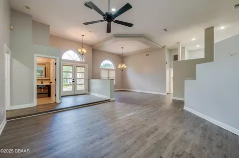 Living - 15 Carrington Ln, Ormond Beach, FL 32174 photo 3 of 13