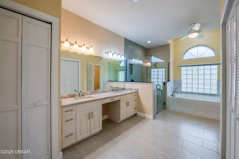 Bath - 15 Carrington Ln, Ormond Beach, FL 32174 photo 1 of 5