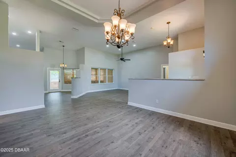 Living - 15 Carrington Ln, Ormond Beach, FL 32174 photo 4 of 13