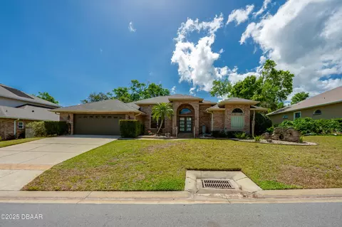 Exterior - 15 Carrington Ln, Ormond Beach, FL 32174 photo 2 of 8