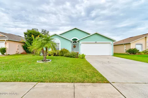 227 Two Oaks Dr, Edgewater, FL 32141 photo 1