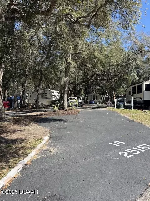 25161 NE 140th Loop, Salt Springs, FL 32134