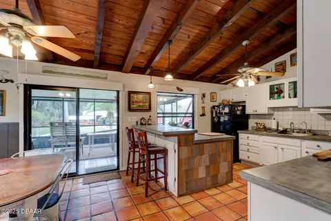 Kitchen - 3051 Ragis Rd, Edgewater, FL 32132 photo 3 of 6