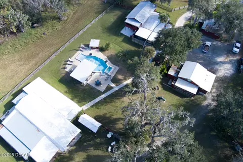 View/Area - 3051 Ragis Rd, Edgewater, FL 32132 photo 3 of 7