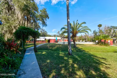 Exterior - 3051 Ragis Rd, Edgewater, FL 32132 photo 17 of 25