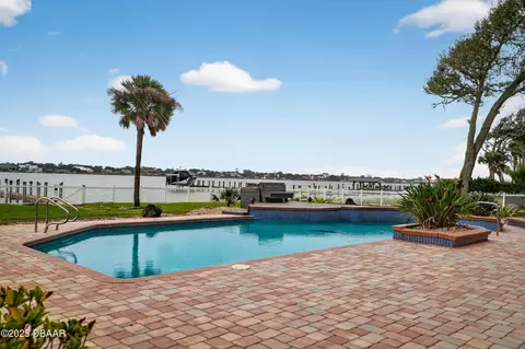 Exterior - 763 N Beach St, Ormond Beach, FL 32174 photo 9 of 17