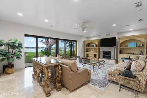Living - 763 N Beach St, Ormond Beach, FL 32174 photo 7 of 8