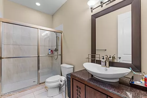 Bath - 763 N Beach St, Ormond Beach, FL 32174 photo 13 of 14