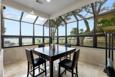 Dining - 763 N Beach St, Ormond Beach, FL 32174 photo 4 of 6