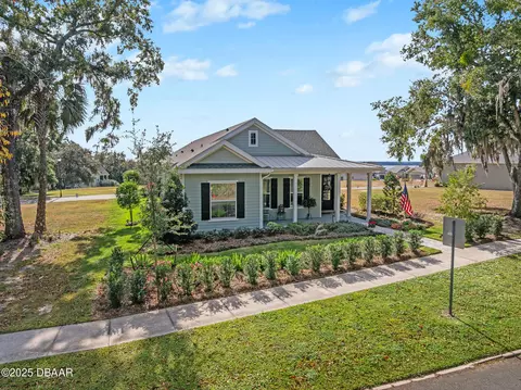 622 W 11th Ave, Mount Dora, FL 32757