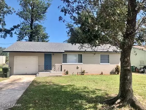747 Colfax Dr, Daytona Beach, FL 32114