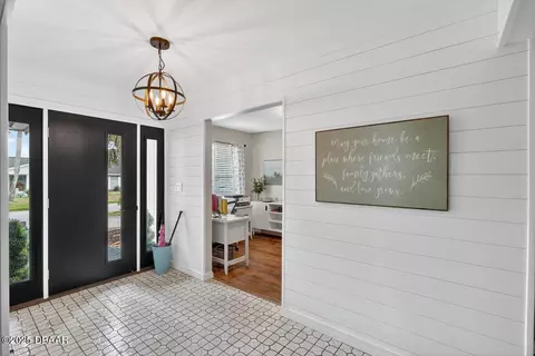 Entry Way - 389 Apache Trl, Ormond Beach, FL 32174 photo 1 of 2