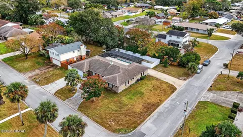 View/Area - 389 Apache Trl, Ormond Beach, FL 32174 photo 2 of 4